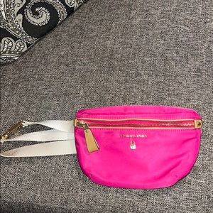 Michael Kors Fanny pack . Only used a few times